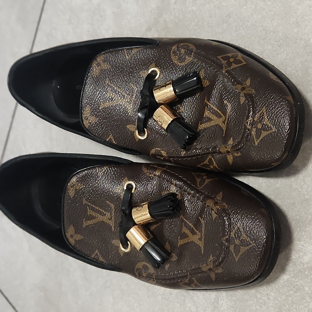 Louis Vuitton Brown Monogram Tassel Loafers for Women
